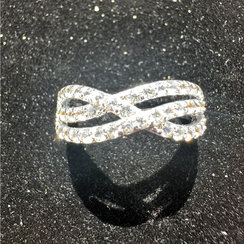 New Natural White Sapphire in solid 925 sterling silver band ring sz 7.5